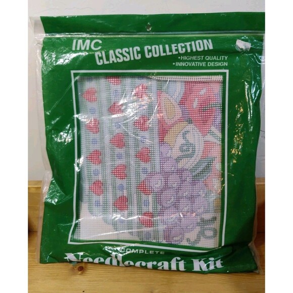 Vintage New NIP IMC Classic Collection Needle Craft Kit Fruit Bowl - Picture 1 of 2